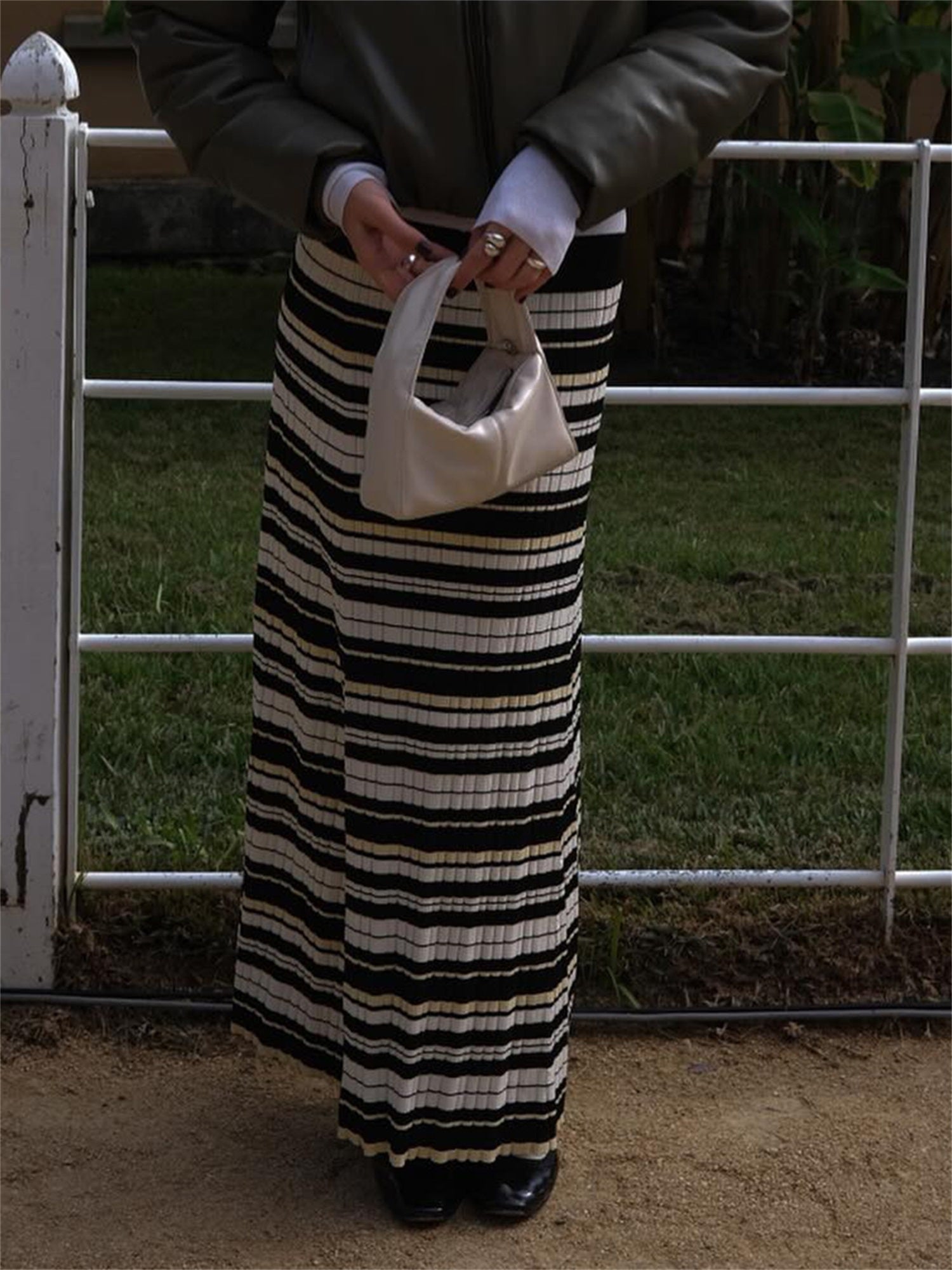 1pc Viscose High-Waist Knit Skirt for Women - Chic Striped Pattern, Slim Fit Long Skirt, All-Season Versatile Fashion