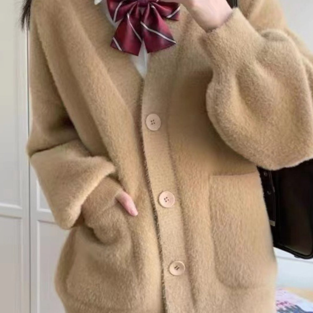 Women's High Quality Mink Cardigan - Short Fluffy Jacket with & Collar, - Petite-Friendly Winter Coat, Hand Washable, for Fall\u002FWinter, - Cozy Blazer-like Outerwear (No, -30°C, but for conditions)