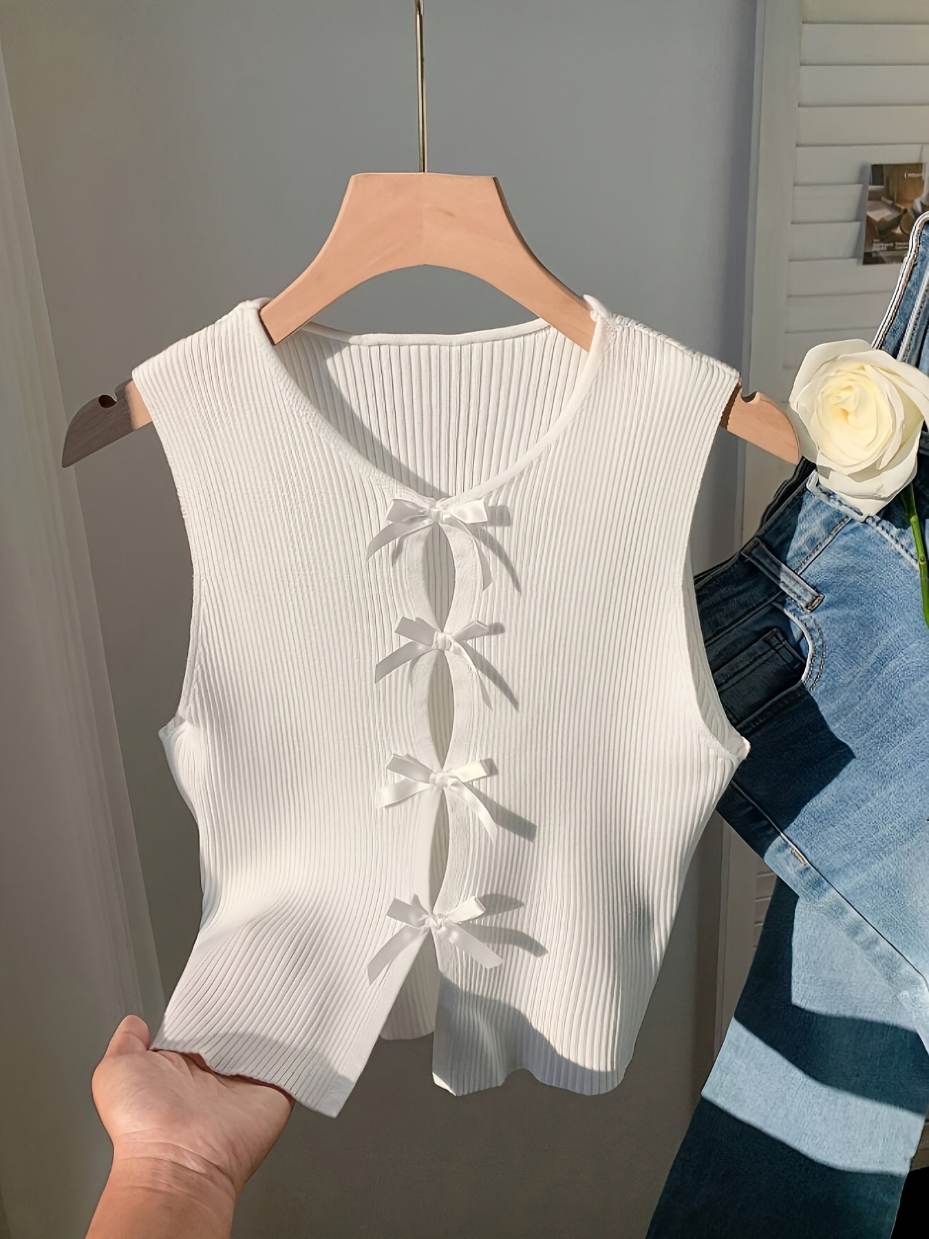 Women's Sexy Summer Stretch Vest - Form-Fitting Ribbed Design with Bow Accents, High Elasticity Round Neck Sleeveless Top, Solid Color Casual to Dressy Wear, Sleeveless Vests, Versatile Clothing, Sensual Material