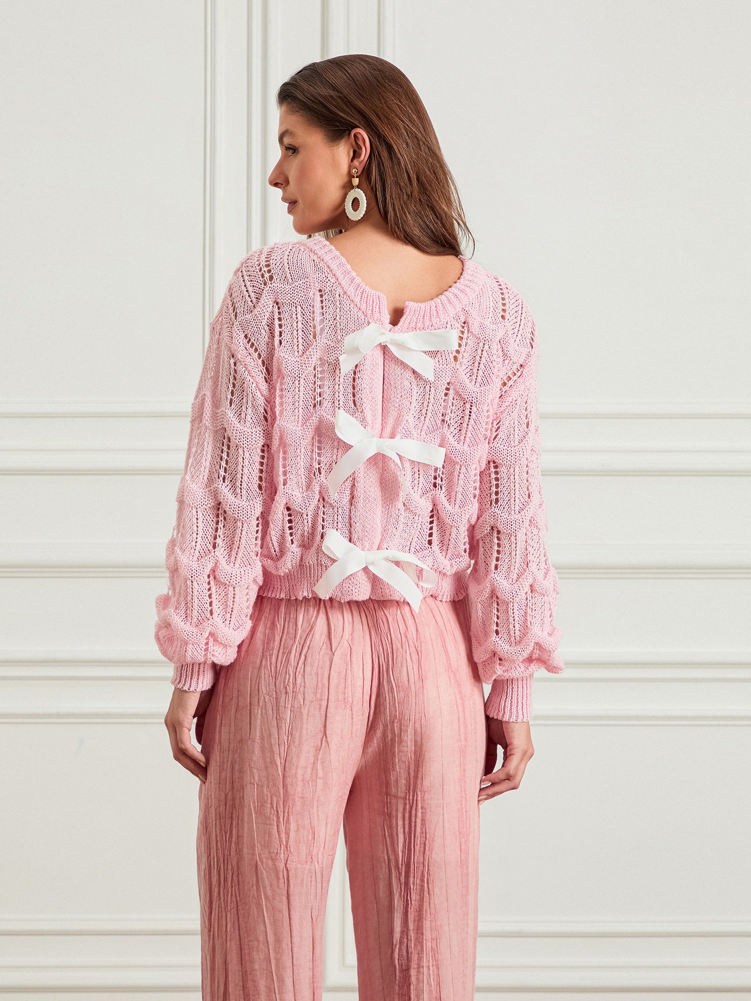 1pc Women'S Casual Polyester V-Neck Sweater with Back Bow Detail - Solid Color, Elegant Loose Fit Pullover for Autumn & Winter, Versatile for Travel & Clubwear