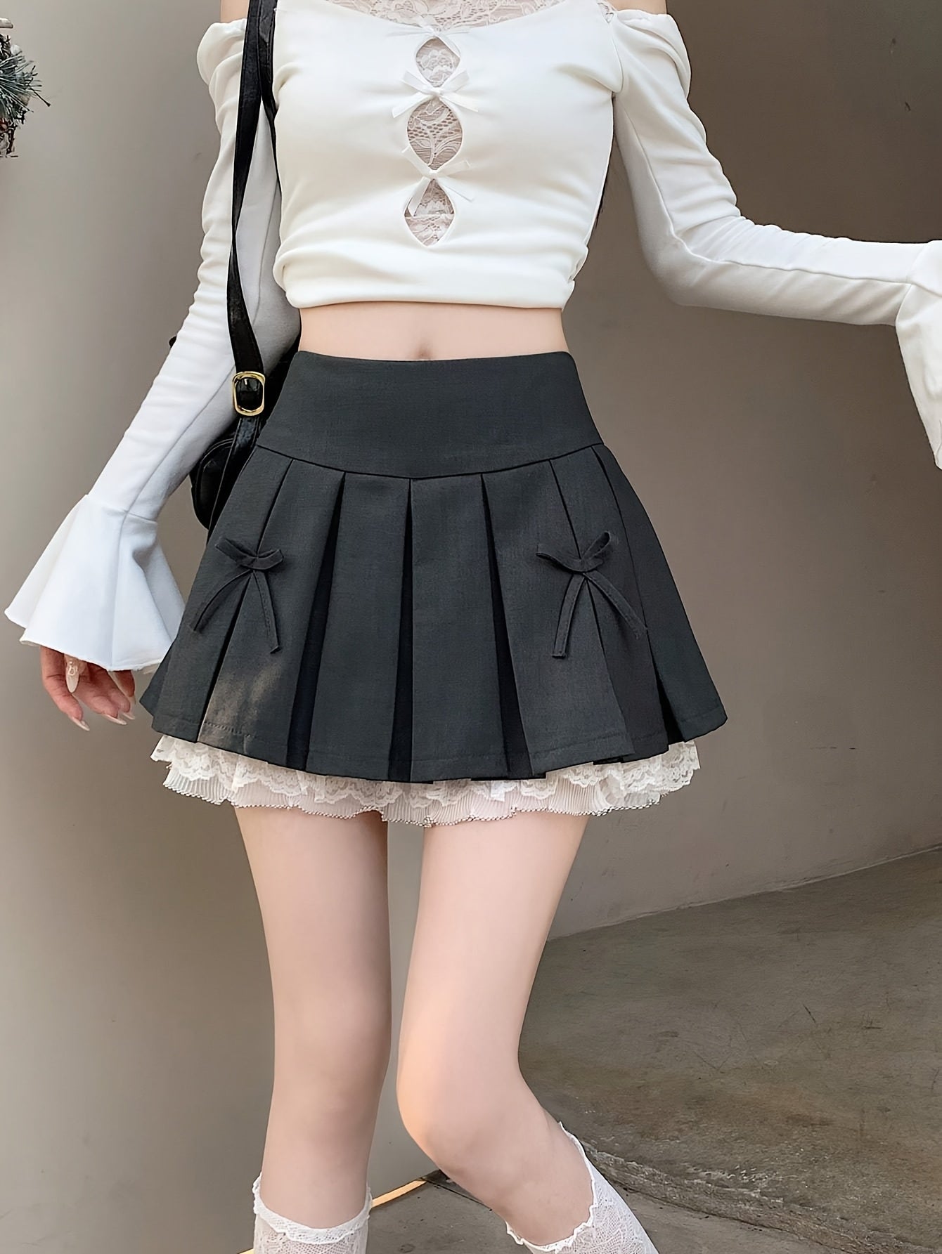 Women'S A-Line Pleated Skirt with Lace Trim & Bow Accents - Black Casual Layered Skirt for Spring Summer Fall, Versatile for Casual & Formal Outfits, Seasonal Fashion, Feminine Style, Quality Stitching, Fashion Lovers